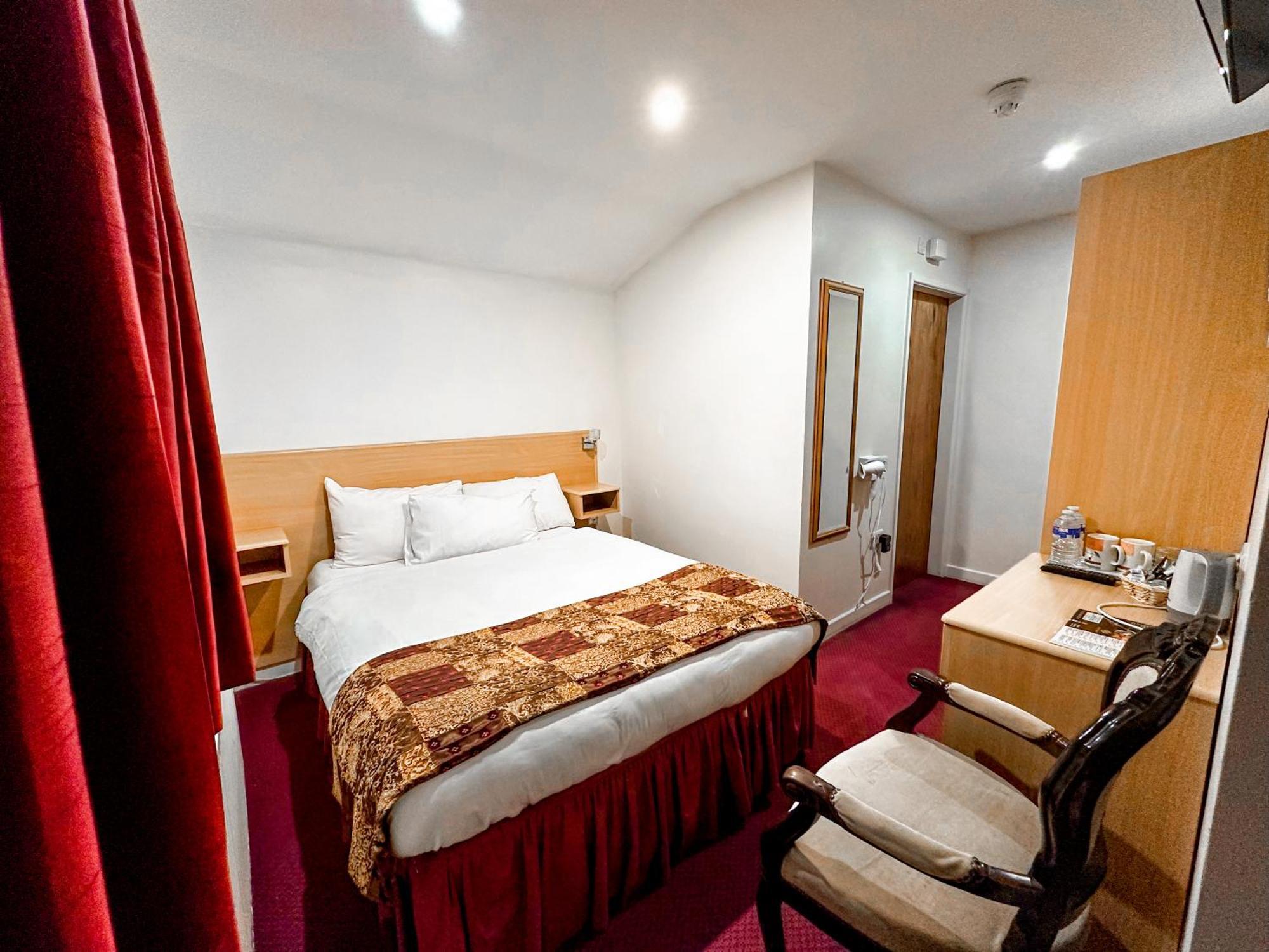 Royal Square Hotel - Nec & Birmingham Airport Marston Green Ngoại thất bức ảnh